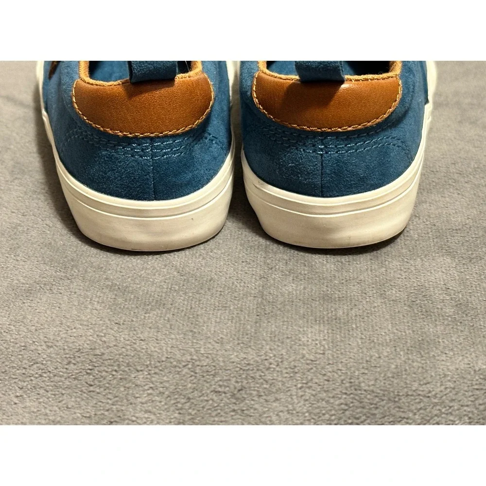 Old Navy Toddler Boys Teal Blue Faux Suede Double Strap Sneakers Size 6